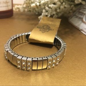 Silver Stretch Bracelet ⚜️